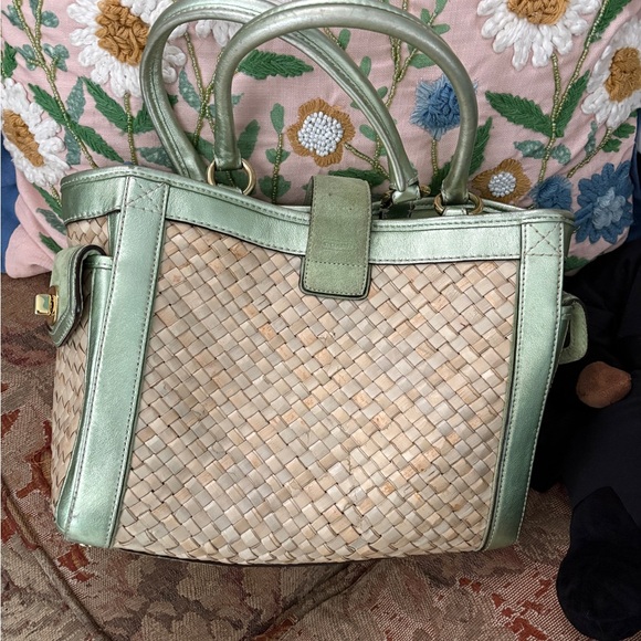 Coach Elegant Green and Tan Woven Women's Bag - Picture 4 of 10